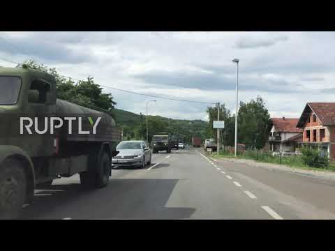Serbia: Army vehicles spotted driving towards northern Kosovo