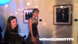 Jennifer Lawrence Backstage At The Hunger Games Catching Fire La Premiere