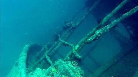 Diving the wreck of the "SS Thistlegorm" in the Red Sea (PART 1 of 2)