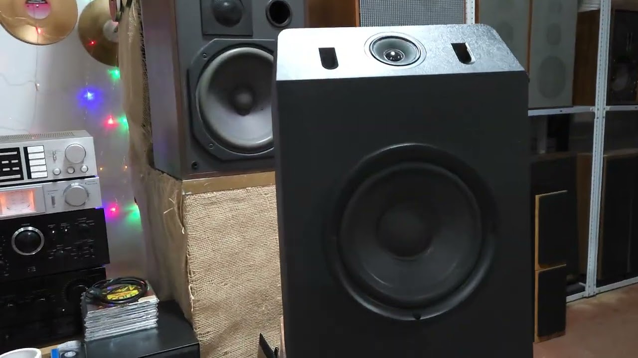 Akai Am U01. Магазин Vintage Tech.