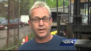Fleeing suspect jumps into Ohio River, tries water getaway