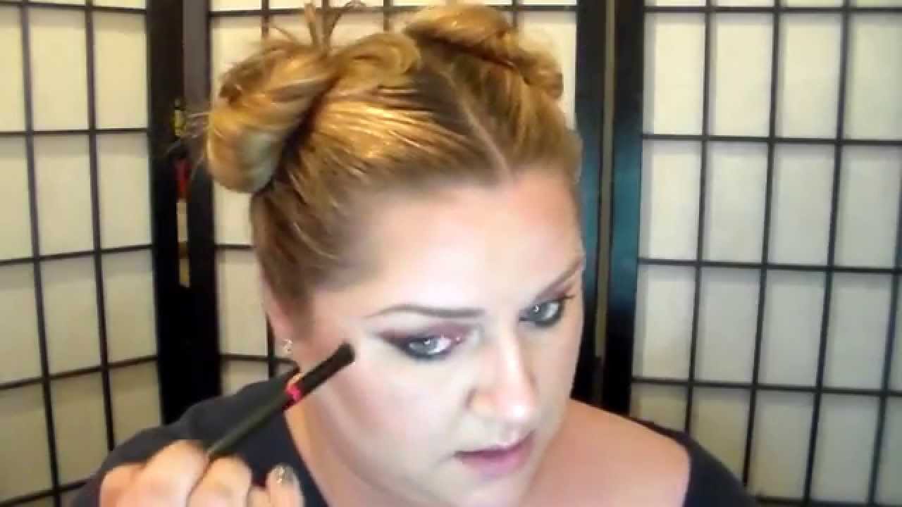 Funky and eclectic Madison Street Beauty makeup look.