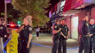 Queens NY 7-Eleven Robbed at Gunpoint (4k)