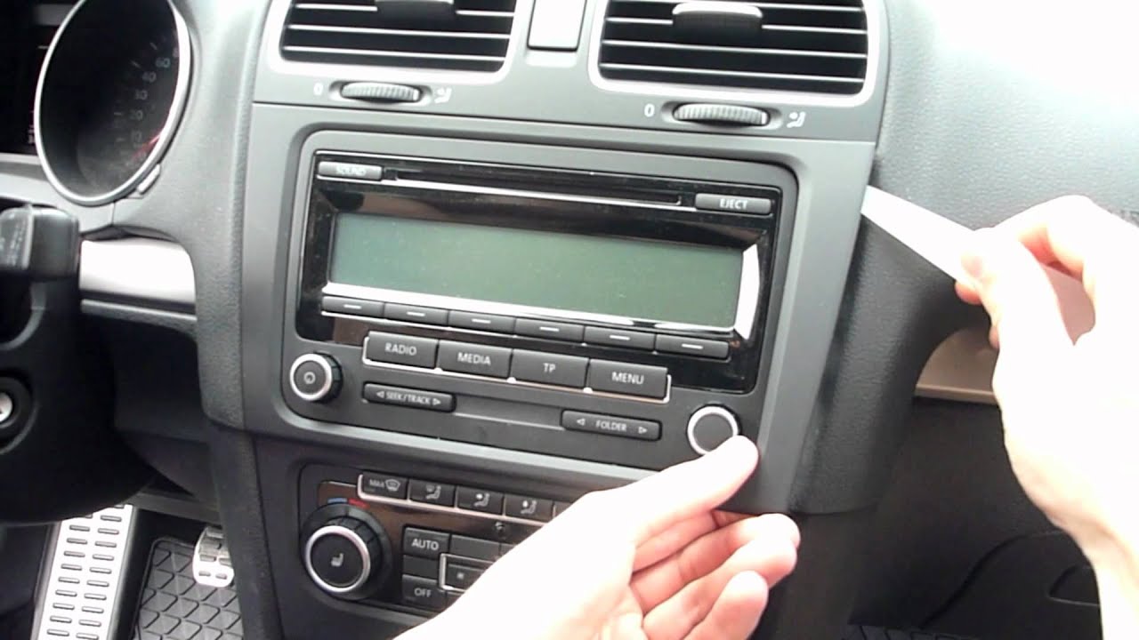 comment demonter autoradio rcd 310