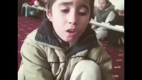 طفل أفغاني يقرأ من سورة المزمل سبحان الذي رزقه هذا الصوت