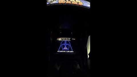 Atari Empire Strikes Back Vector Arcade (1985) Gameplay