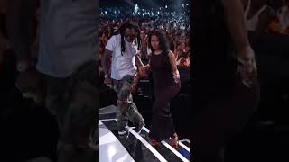 When Wayne ran to help Nicki 😂 #nickiminaj #shorts #viral