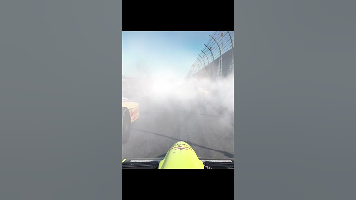Automobilista 2 engine failure ahead causes a crash