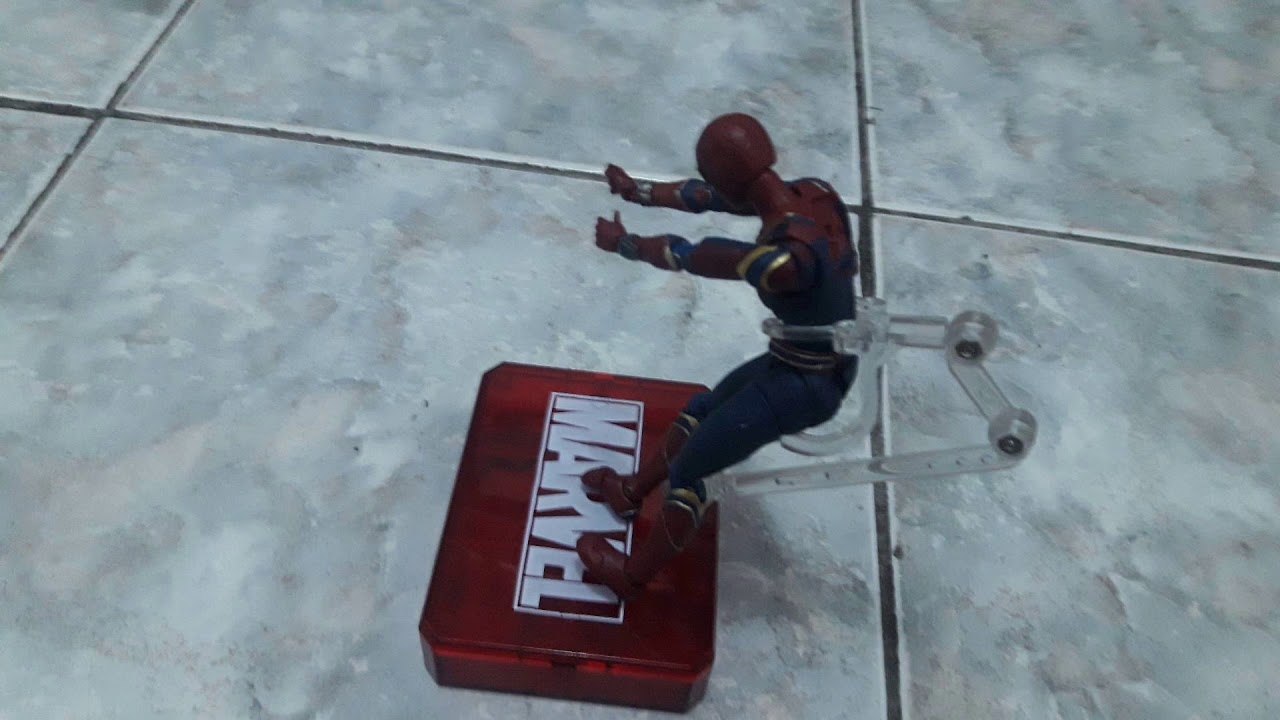 homem aranha vs flash (continua em the flash) - YouTube