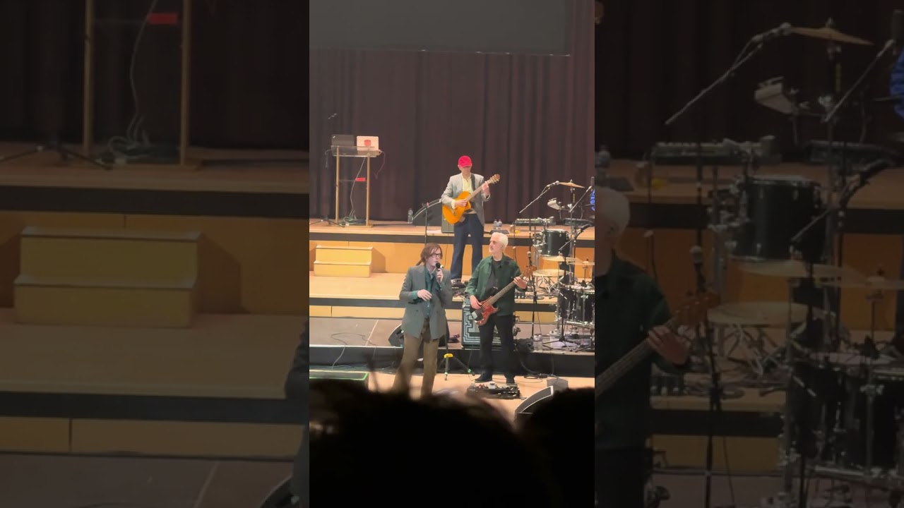 Sleduj Pulp - Partial Eclipse (End) / The Hymn of the North (Live) - Royal Festival Hall - 18-07-2026 na YouTube Sleduj Pulp - Partial Eclipse (End) / The Hymn of the North (Live) - Royal Festival Hall - 18-07-2026 na YouTube
