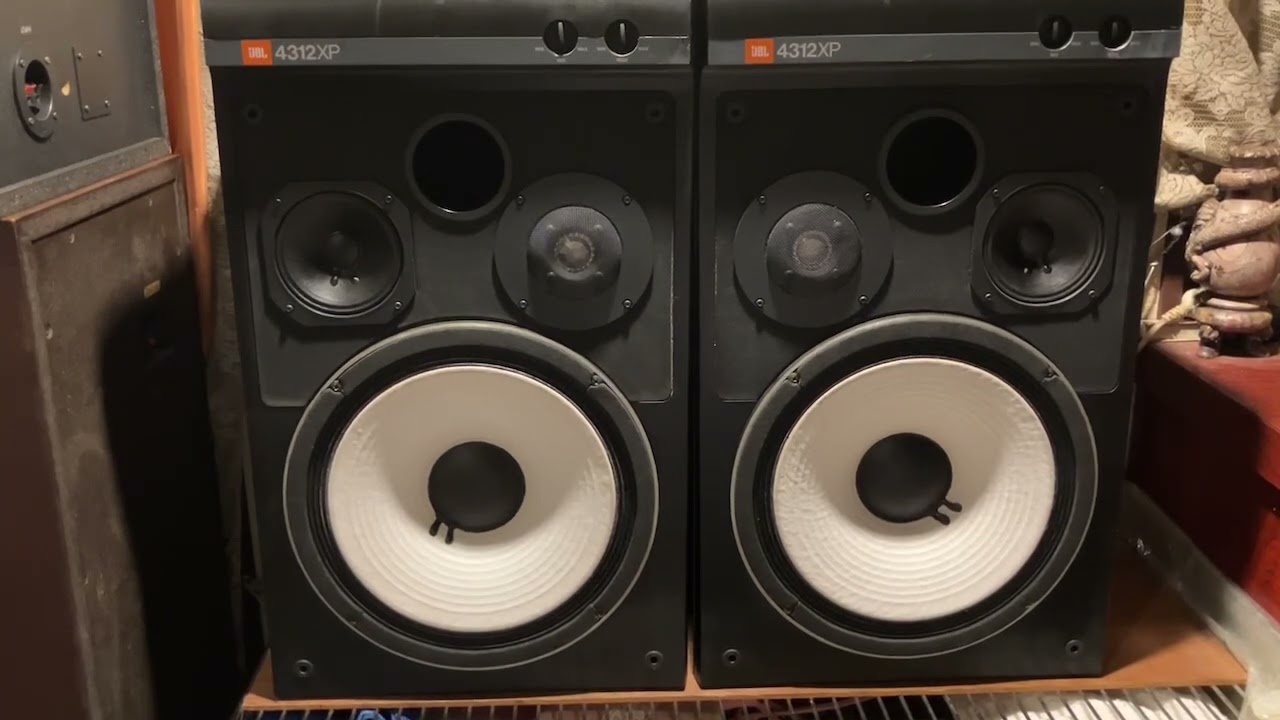 オーディオ試聴動画 JBL4312XP MC2200 C34V mcintosh - YouTube