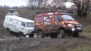 Nissan Patrol vs UAZ 452 vs GAZ Gazelle 4x4 Off road screenshot 5