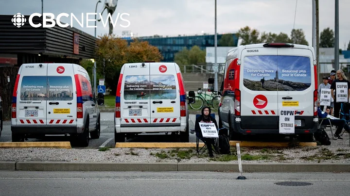 Canada Post presents new offers to postal workers union