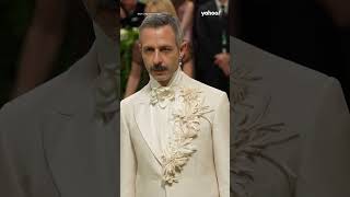 Succession's Jeremy Strong stuns at 2024 Met Gala | #shorts #yahooaustralia