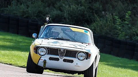 HRDC Classic Alfa's Alfa Giulia GT 2.0 Richard Mer...