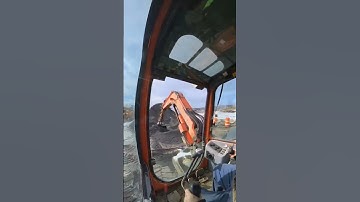 Excavator efficiency: On site with Adam Hall #dozerking