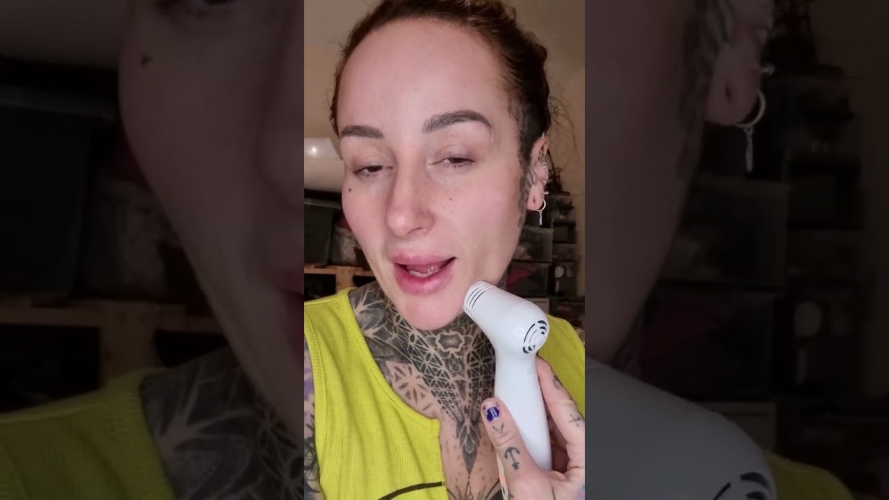 day 1 of 90! of me using the pro nira at home laser device. let's see how this goes