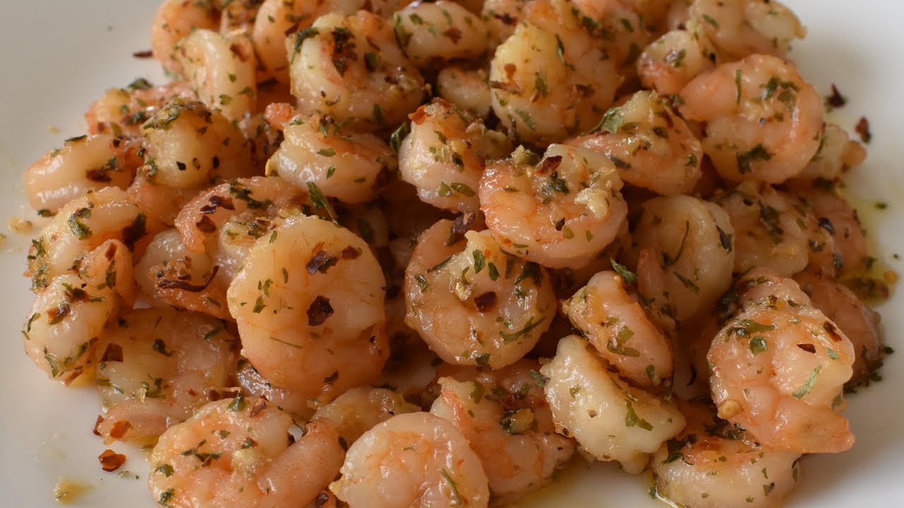 Spicy Garlic Shrimp Skillet - Jessica Gavin