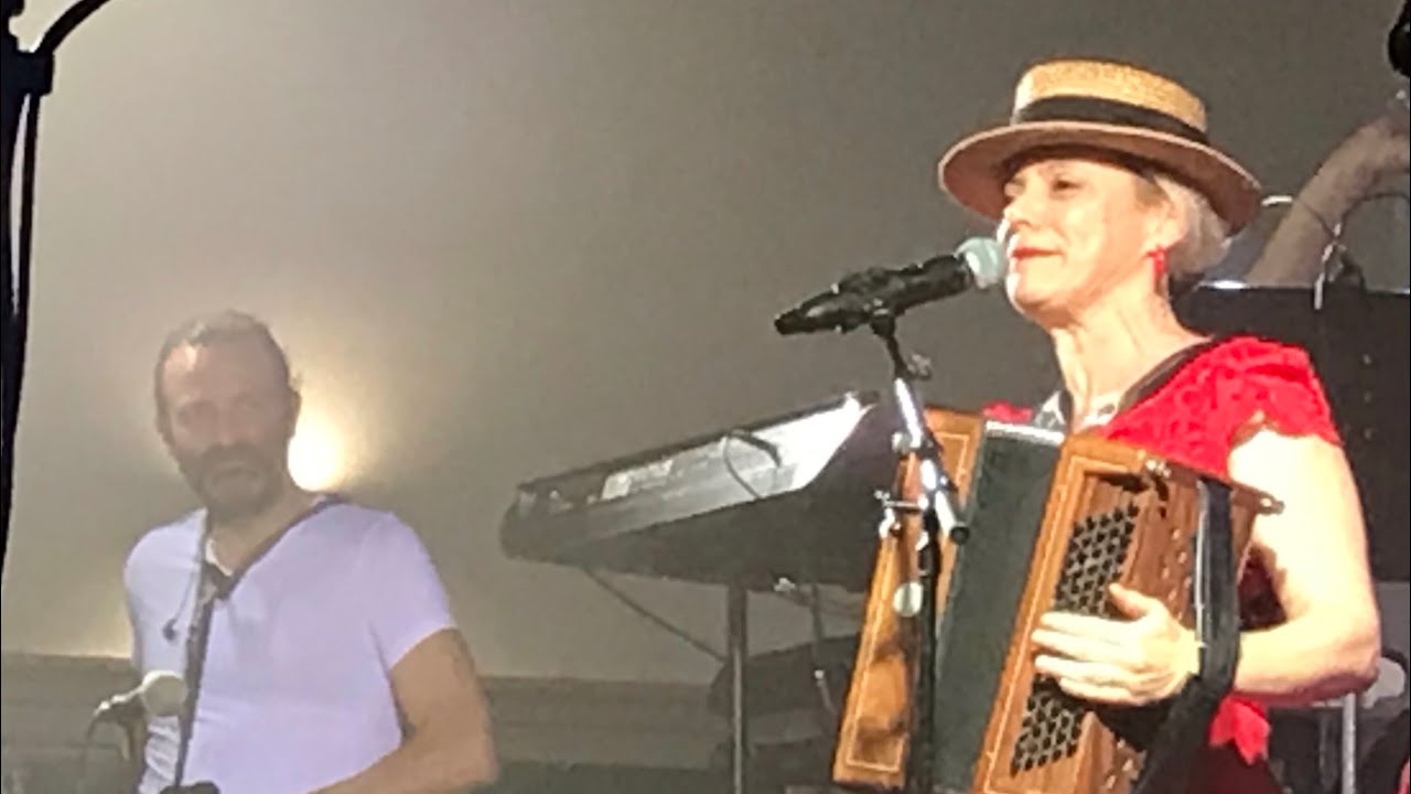 Sylvie Nauges …folklore à Sanvensa (12)