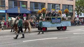 Oktoberfest parade 2022