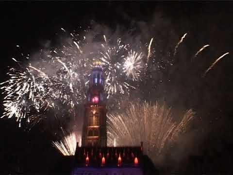 L'EMBRASEMENT DU BEFFROI D'ARRAS 31 AOÛT 2008