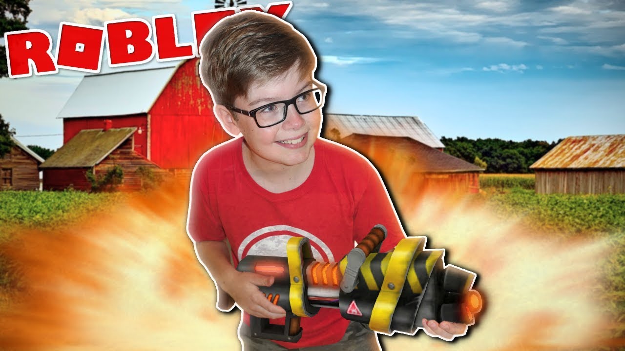 I Can Destroy Everything In Roblox Destruction Simulator Youtube - mad paintball 2 w duck duck roblox vloggest