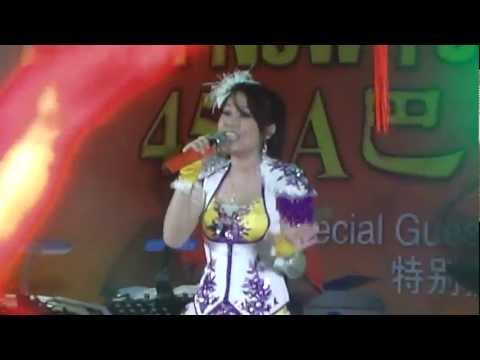 尤毓栅 - 春风吻上我的脸