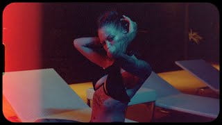 TARA - CRAZY ft. SEXSKI (OFFICIAL MV) Resimi