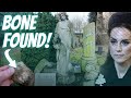 Kate middleton abandoned family graves
