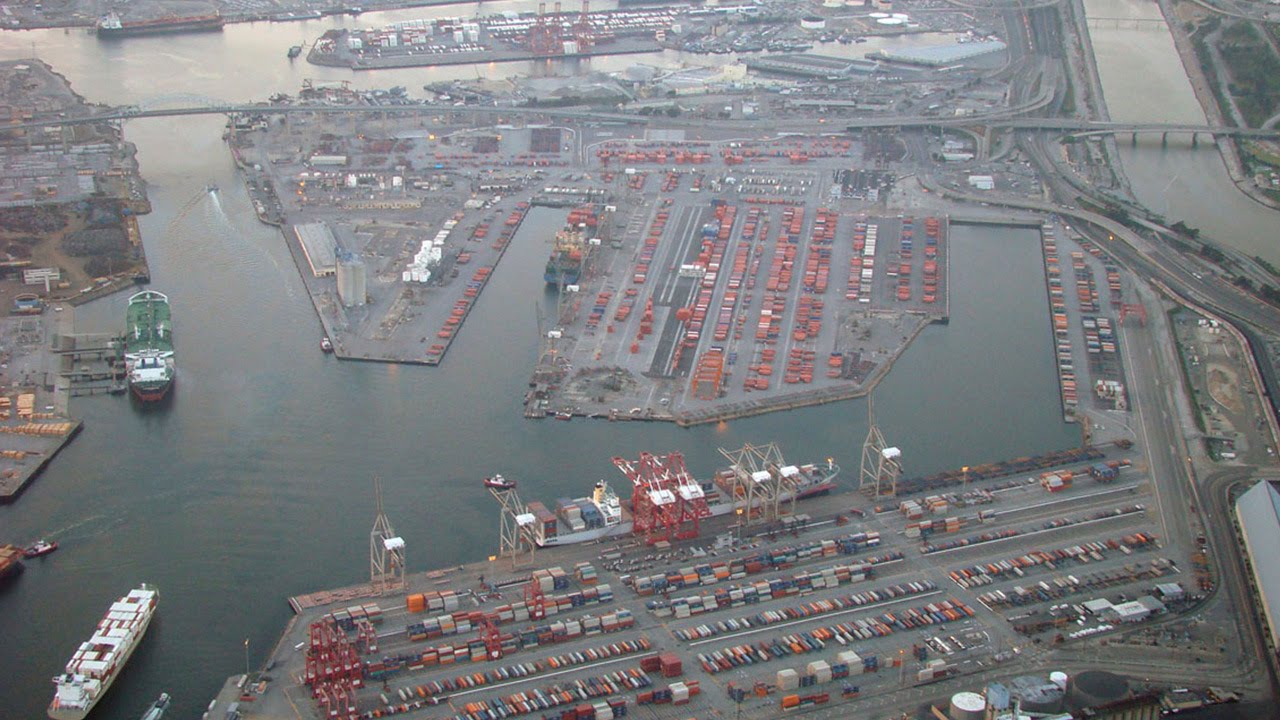 Contract Negotiations with West Coast Longshoremen Still in Stalemate Contract Negotiations with West Coast Longshoremen Still in Stalemate