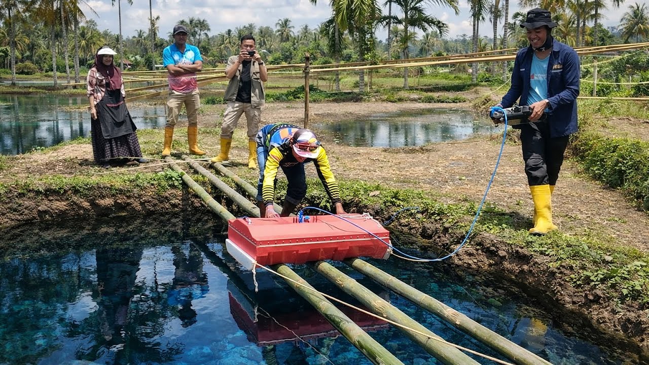 VIRALL‼️AHLI GEOLOGI BANDUNG MEMBAWA ALAT CANGGIH GEORADAR SENILAI MILIARAN KESINKHOLE SITUJUAH BATU
