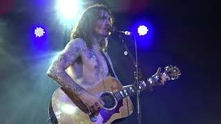 The Darkness - We Are the Guitar Men (Vienna 2020)