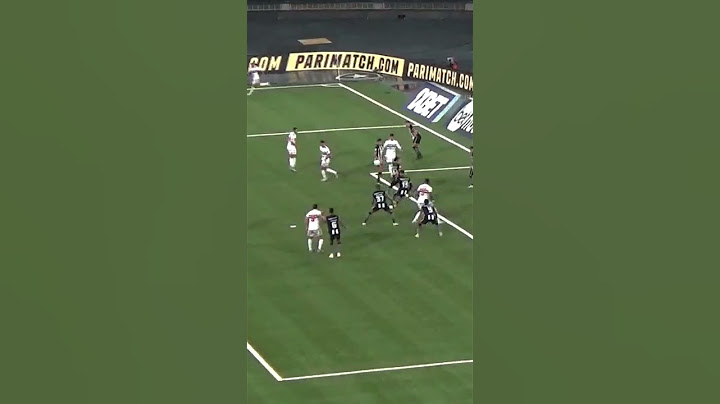 São Paulo tem boa chance mas desperdiça em cabeçada fraca nas mãos do goleiro Lucas Perri