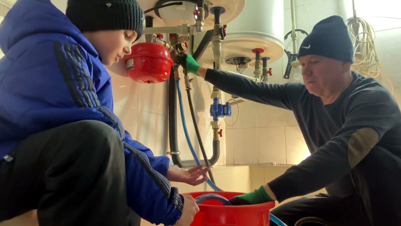 Солнечная система горячего водоснабжения.