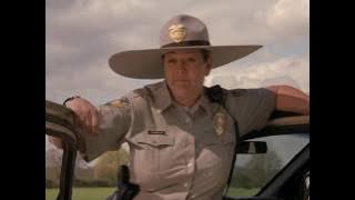 Scary Movie 3 Hat gets bigger