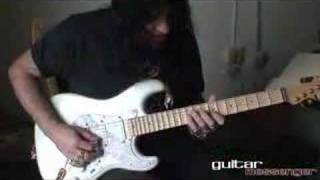 GuitarMessenger.com - Lick of the Month: Joe Stump @GuitarMessenger