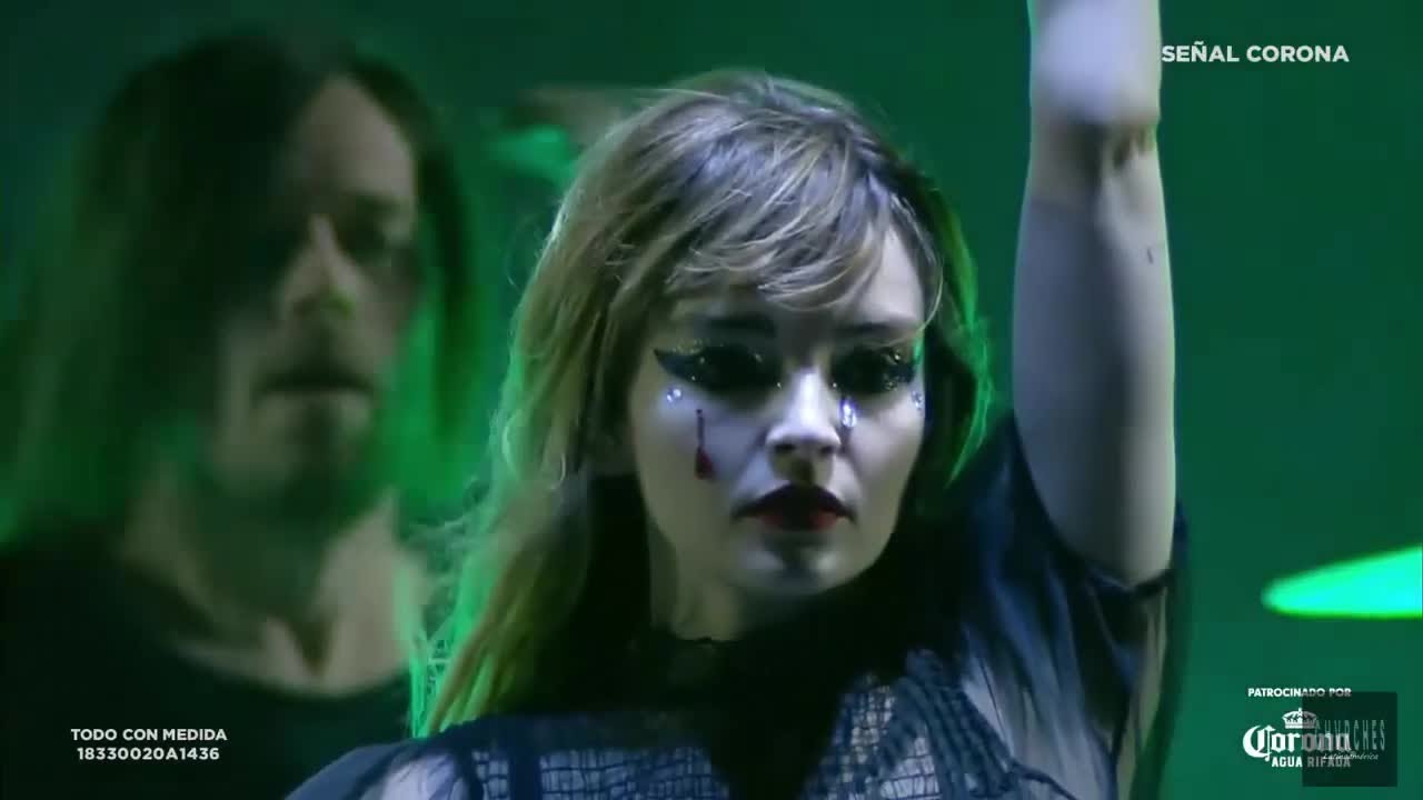 CHVRCHES How Not To Drown - Corona 2022 - Live