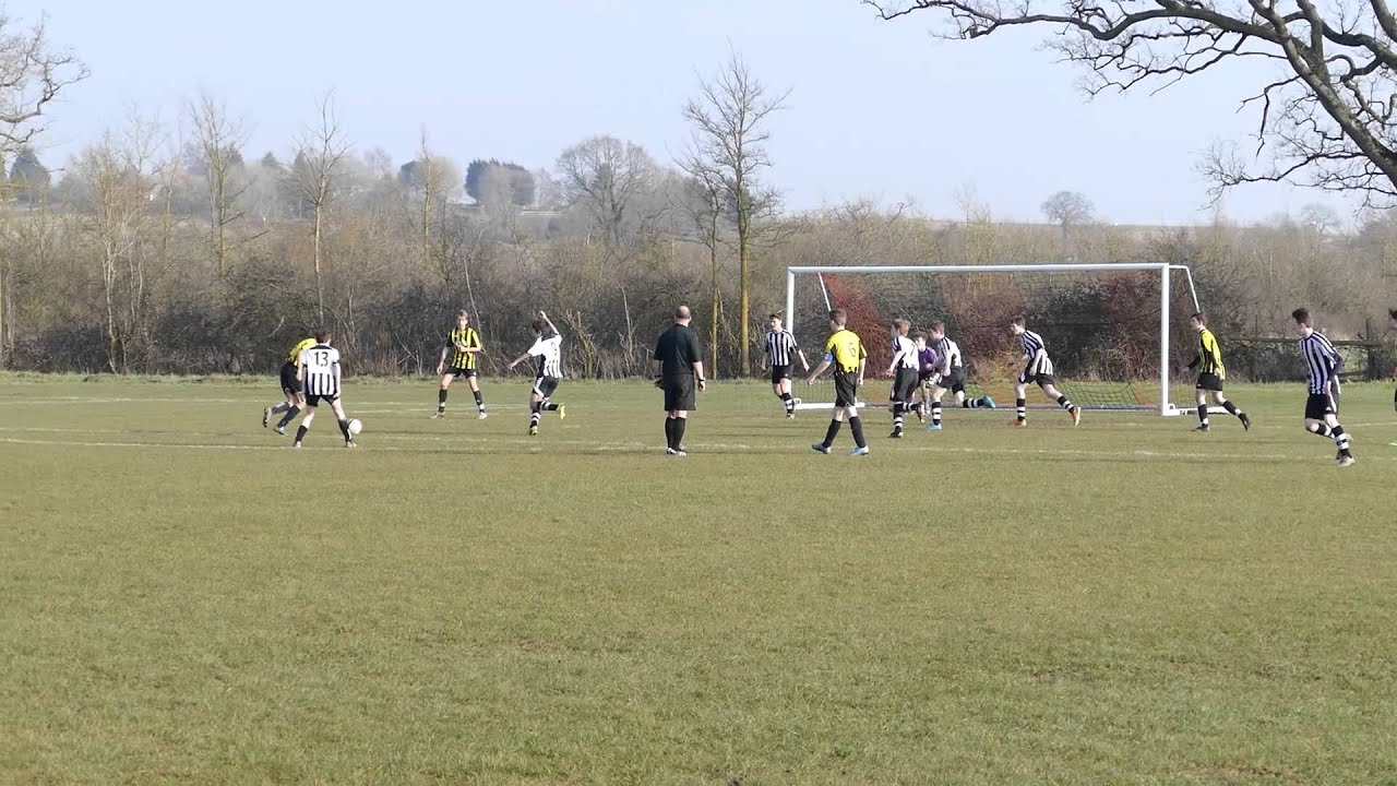 Castle Combe Colts v Swindon Rangers goal