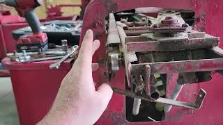 New Holland 269 Hay Baler Finger Feed Broke - Replacing The Assembly With A Upgraded 6 Finger Assy
