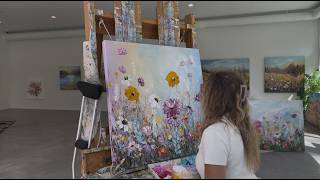 Do you ask everyone for their opinion?  Painting textured wildflowers with Giselle Denis Fine Artist