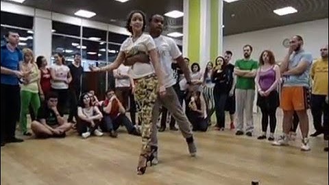 Мастер-класс с комментами на рус яз Carlos & Fernanda da Silva, zouk demo