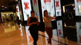 COSMOPOLITAN RESORT LAS VEGAS STRIP. WHERE DO YOU GO TO PICK UP YOUR RIDESHARE. WATCH THIS VIDEO.