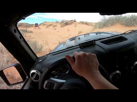 jeep-wrangler-off-road-at-red-sands---pov