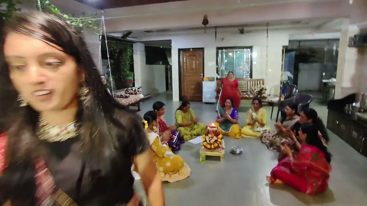 સાંખી લખેલી છે🙏ચૈત્રી નવરાત્રી નિમિત્તે માતાજી ની નવી નવી સાંખી🙏 વૃંદાવન ભજન મંડળ ડભોલી ગીતા પરમાર 