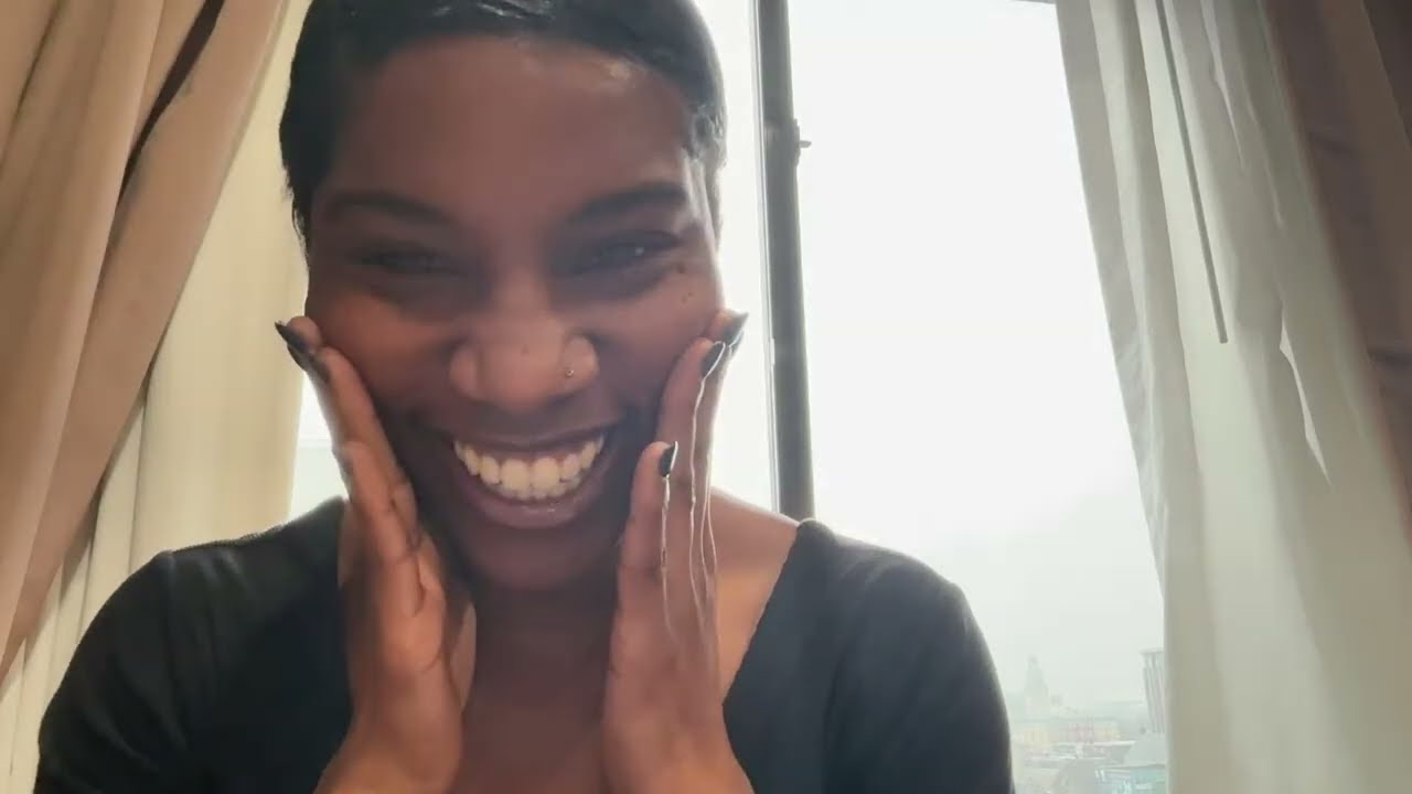 Amber ASMR is live from NYC! |Mouth Sounds|