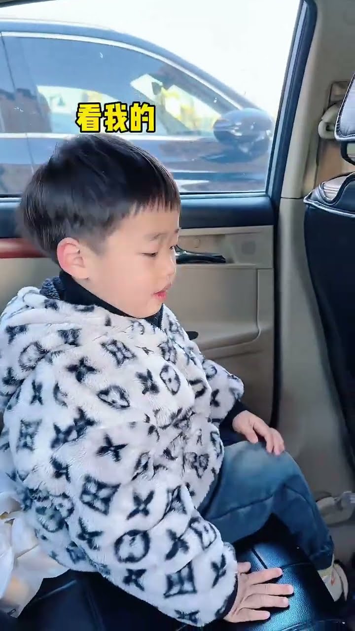 还是儿子是块宝啊！渣男，是我自作多情了！#Cute baby#Cute#呆萌小米宝#聪明宝宝#萌娃