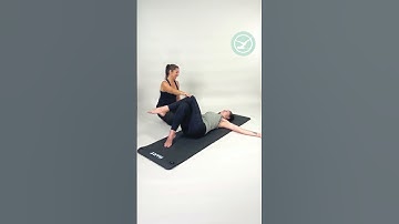 🔥 Master the Pelvic Curl! 🔥 Discover the secret to a strong core and a flexible spine. #pilates