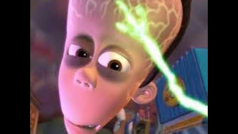 Three minutes straight of panning and zooming into Sean