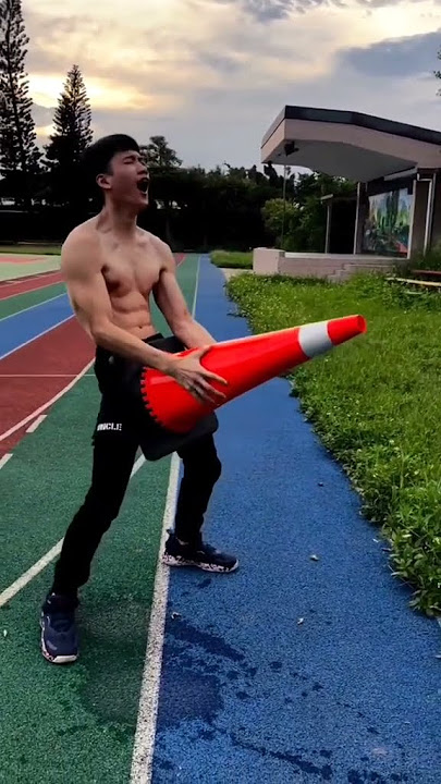 cowo cindo #sixpack #indonesia #shortvideo