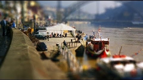 Miniature Effect Photoshop Tutorial - Tilt Shift | Glazefolio Design Blog